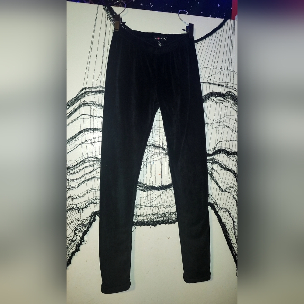🌠3/$30🌌 ✨️Eye Candy Black Velvet Pants✨️